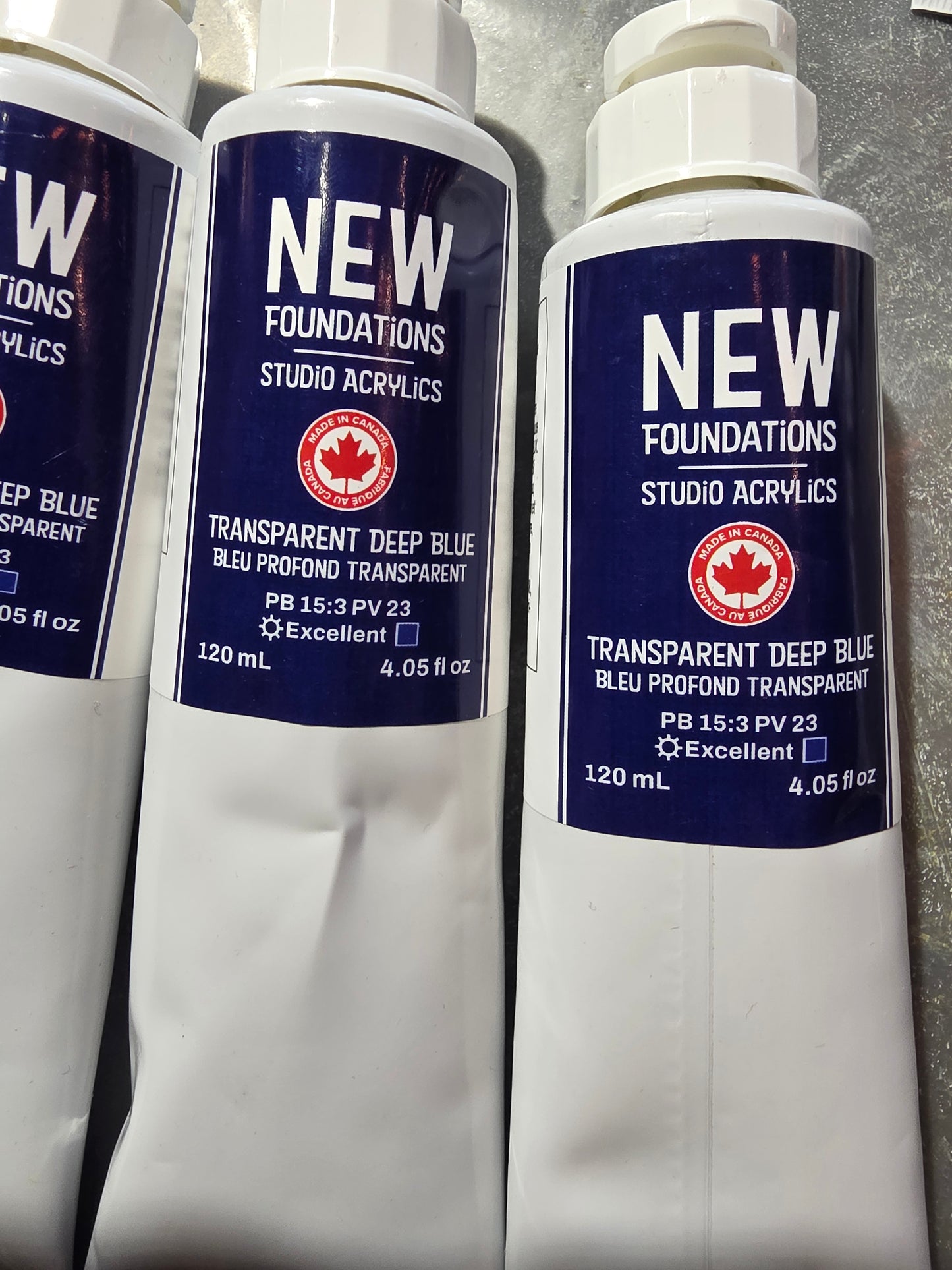 Tri-art: TA37552	New Foundations Acrylic	Transparent Deep Blue	120mL