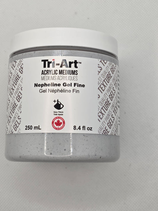 TA5085	Tri-Art Mediums	Nepheline Gel Fine	250mL fint granulerende medium for akrylmaling